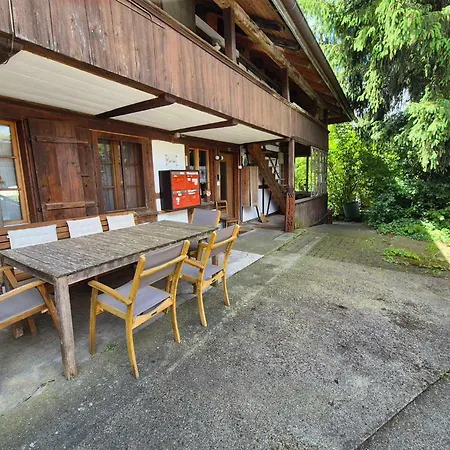 Saba & Jona Apartamento Uetendorf